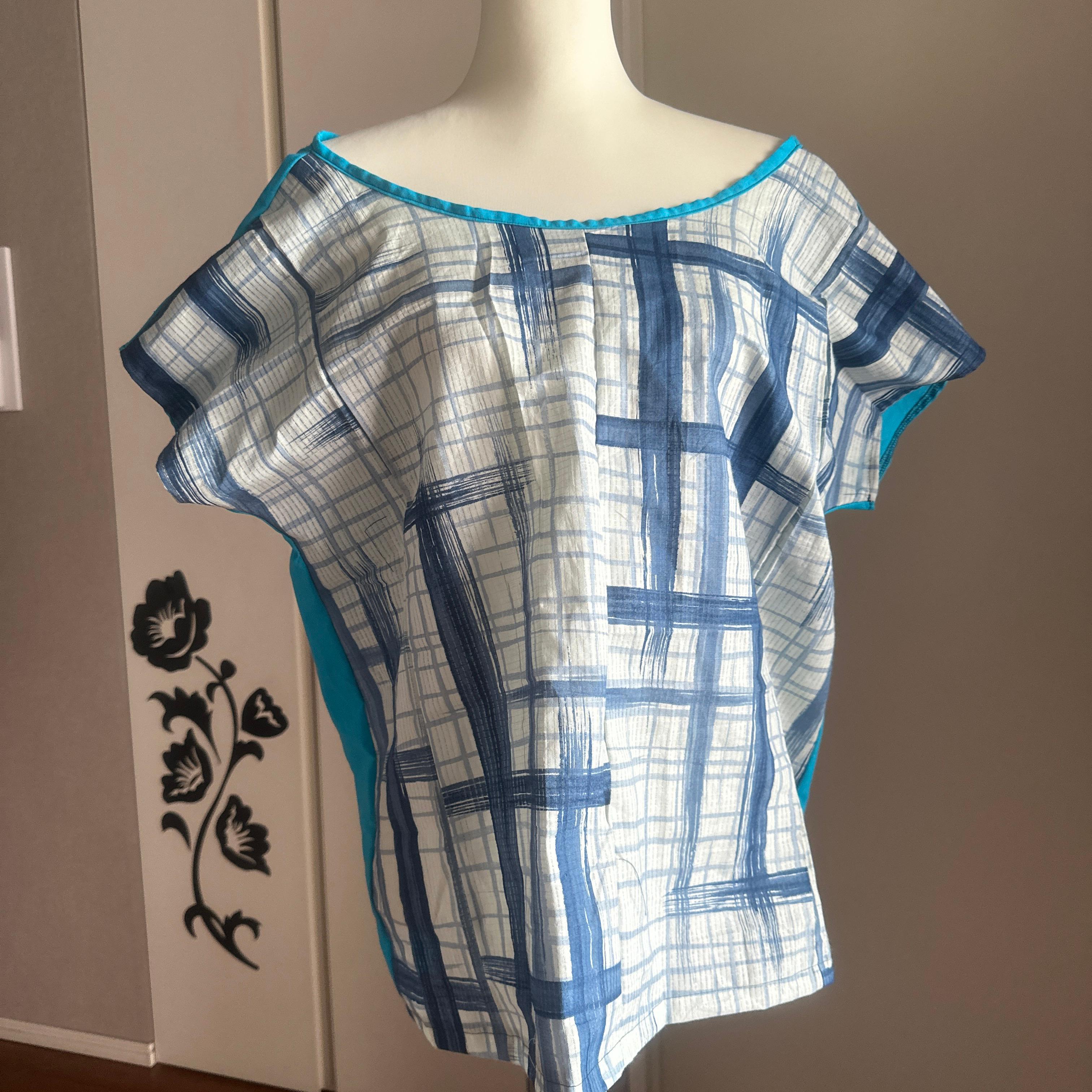 sale！着物リメイク　綿絽チェック浴衣から背中涼しげトップス　水色1枚目の画像